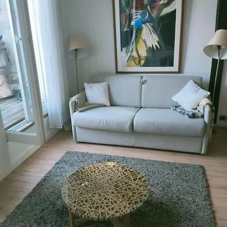 Centre Grand Duplex Avec Belle Terrasse *