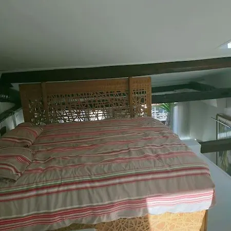 Appartamento Centre Grand Duplex Avec Belle Terrasse